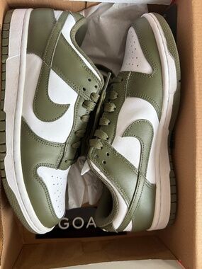 Army green Nike low dunks
